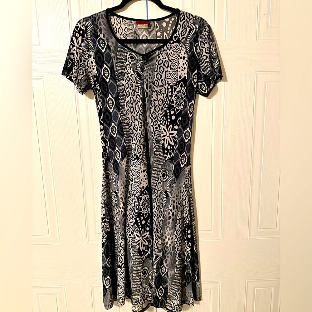 Women’s casual a-line midi dress